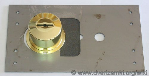Файл:Сувальдный цилиндр CISA 012.jpeg